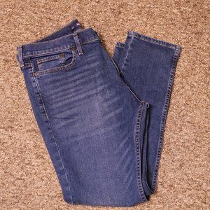 EUC Hollister 33x30 Skinny Jeans in Dark Blue